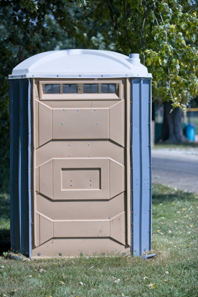 Portable Toilet Options We Offer in Balcones Heights, TX